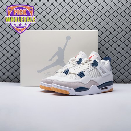 Jordan 4 SB "Summit White/Navy" DR5415-100 Unisex